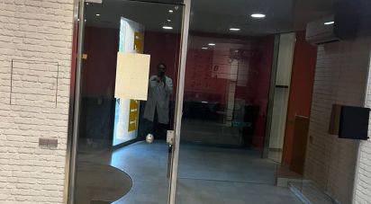 Shop / premises commercial of 35 m² in Terrassa (08225)