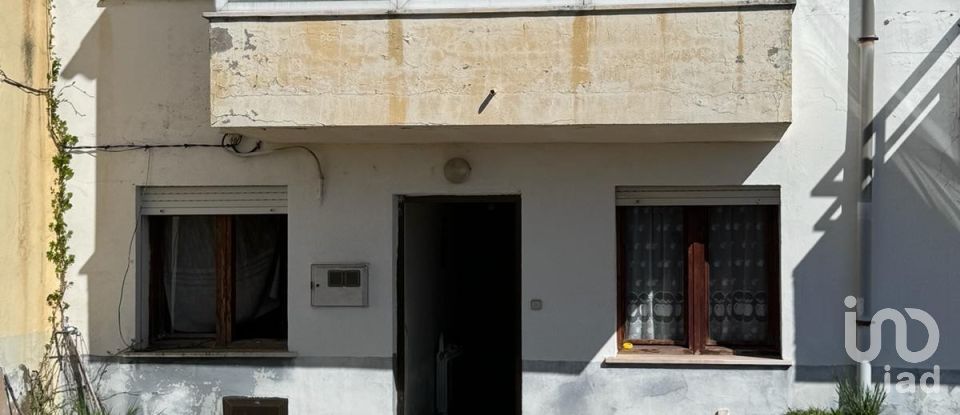 Village house 18 bedrooms of 854 m² in Campo y Santibañez (24610)