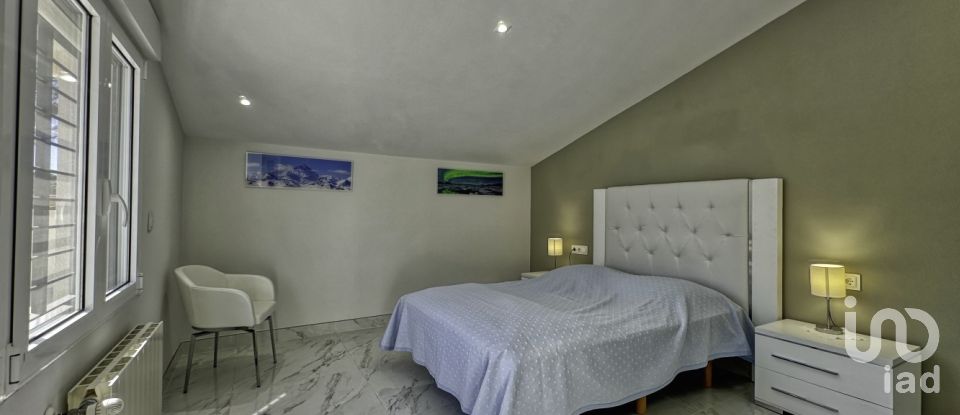 Maison 3 chambres de 324 m² à Partida Valverde (03139)