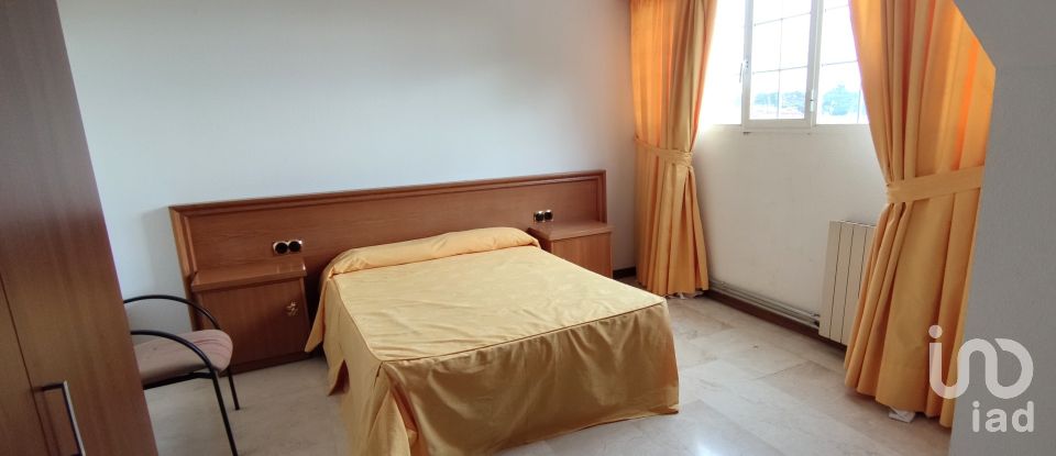Casa 7 habitacions de 814 m² a Banyeres del Penedès (43711)