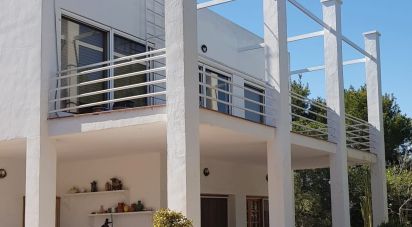 Maison 5 chambres de 200 m² à Partida El Pinet (03194)