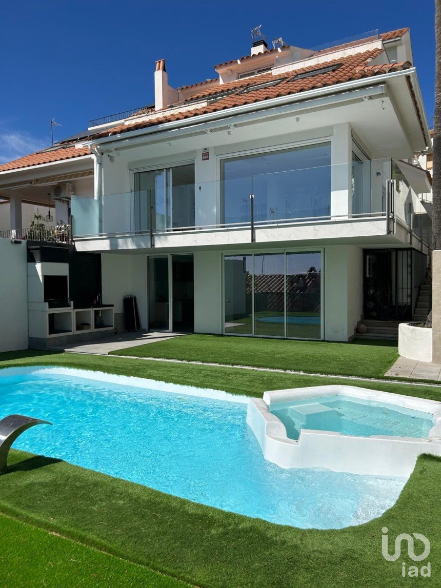 Casa 4 habitaciones de 350 m² en Sant Pere de Ribes (08810)