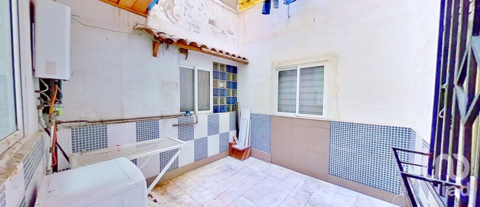 Pis 2 habitacions de 73 m² a Alicante/Alacant (03012)