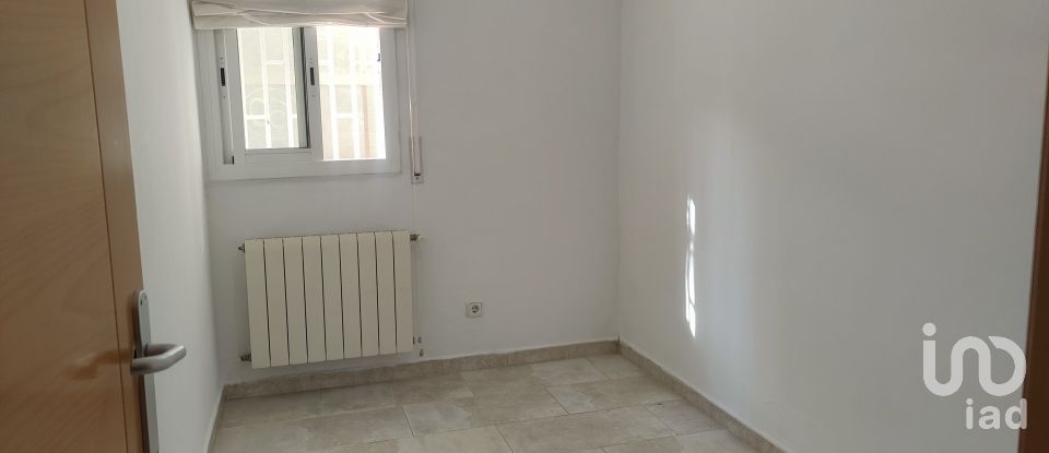 Piso 2 habitaciones de 77 m² en Montcada i Reixac (08110)