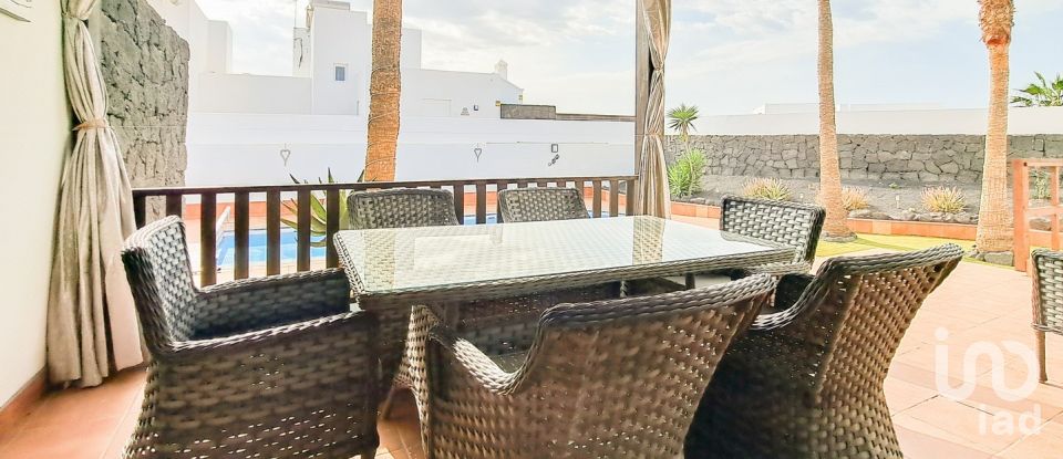 House 5 bedrooms of 180 m² in Playa Blanca (35580)