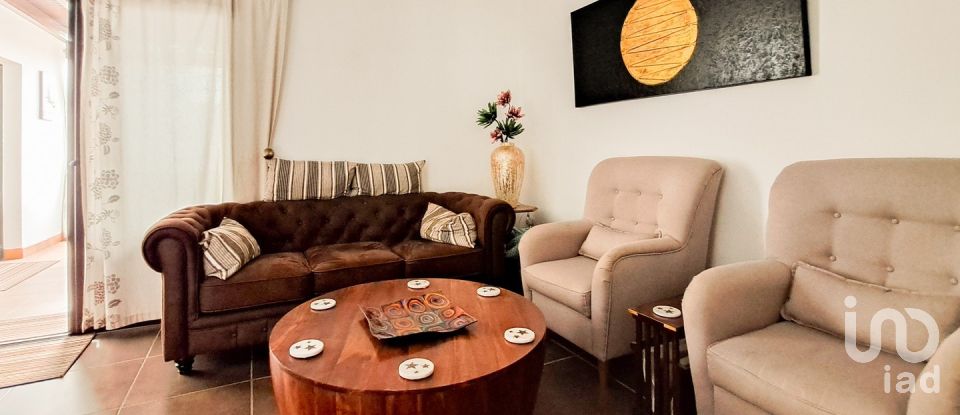 House 5 bedrooms of 180 m² in Playa Blanca (35580)