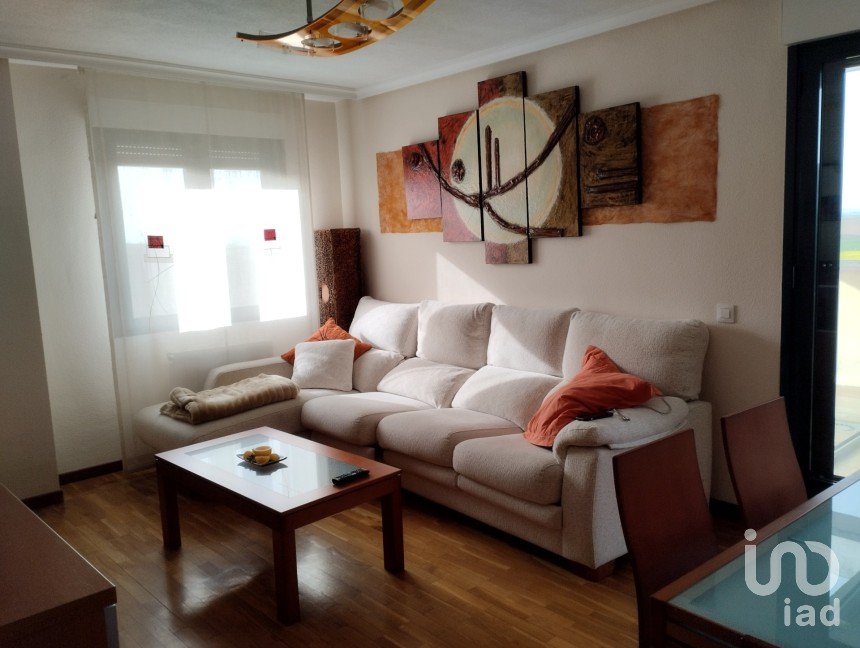 Appartement 2 chambres de 71 m² à Salamanca (37006)