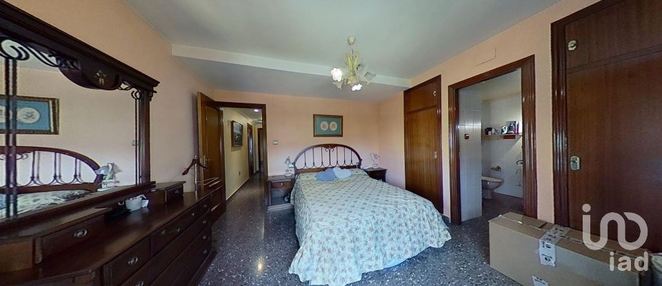 Appartement 3 chambres de 120 m² à Ibi (03440)