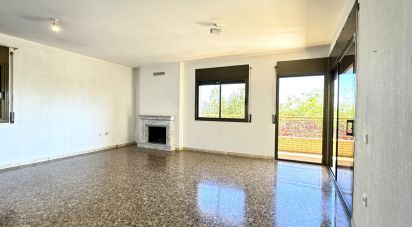 Appartement 4 chambres de 120 m² à Vilanova i la Geltrú (08800)