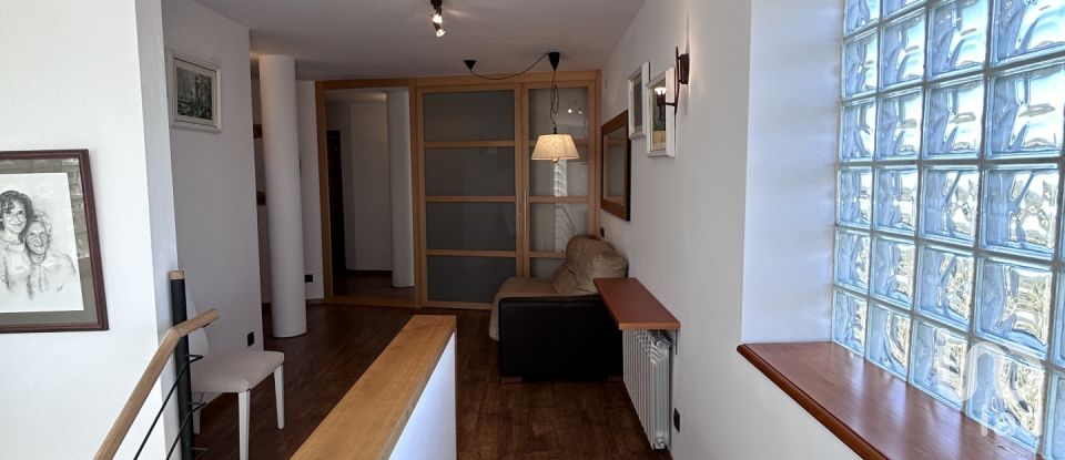 Casa 4 habitaciones de 1.800 m² en Olivella (08818)