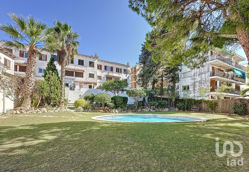 Casa 4 habitacions de 174 m² a Sant Pere de Ribes (08810)