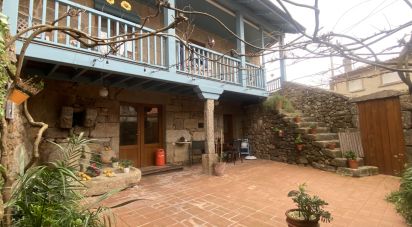 Traditional house 3 bedrooms of 220 m² in Cambados (36630)