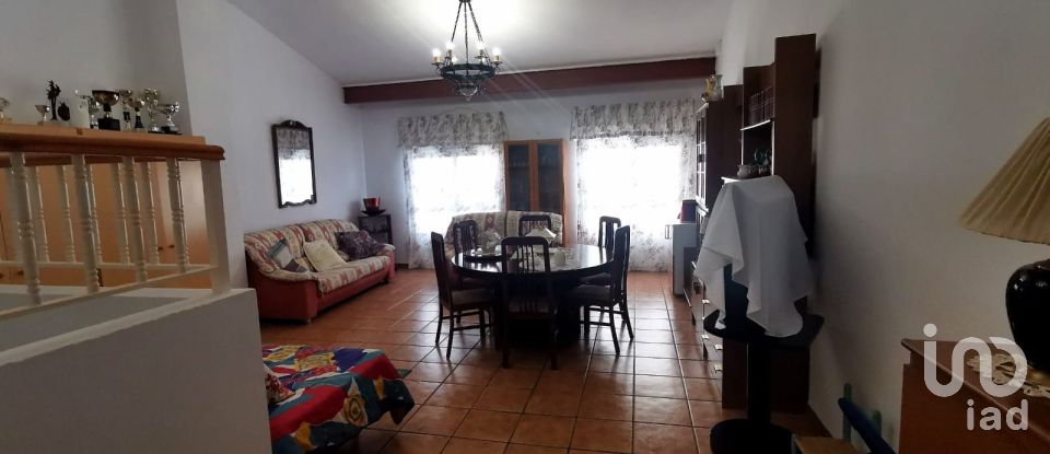 Casa 3 habitaciones de 150 m² en Partida Las Bayas (03292)