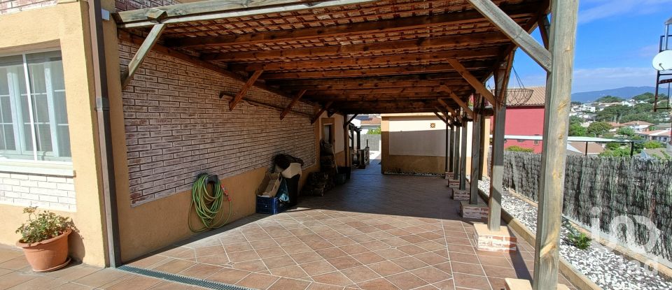 Maison 4 chambres de 162 m² à Lliça de Vall (08185)