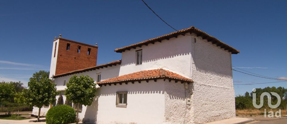Casa 5 habitaciones de 248 m² en San Miguel del Camino (24391)