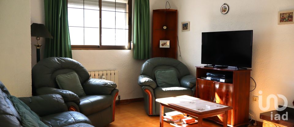 Casa 3 habitacions de 128 m² a Benidoleig (03759)
