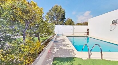 House 5 bedrooms of 162 m² in Mont-Roig del Camp (43300)