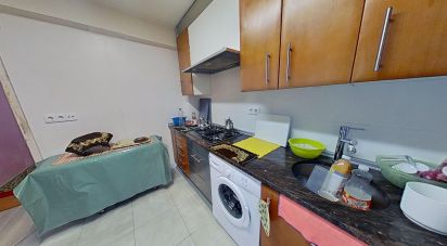 Apartment 3 bedrooms of 58 m² in Zaragoza (50011)
