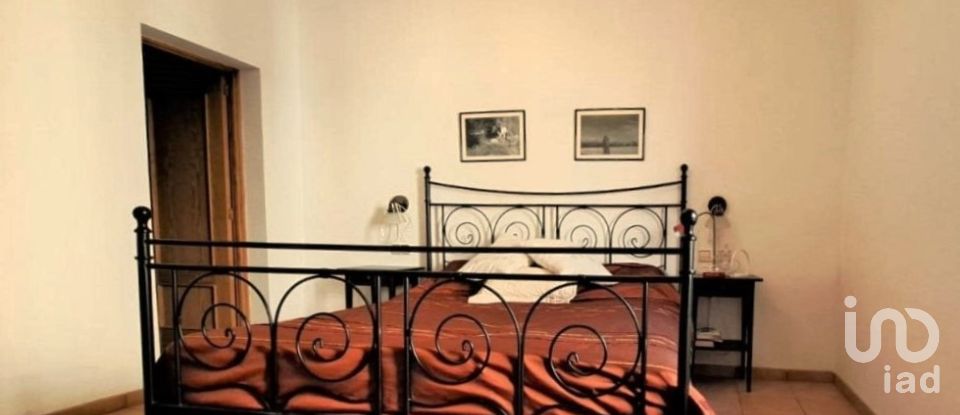 Mansion 3 bedrooms of 200 m² in La Cabaneta (07141)