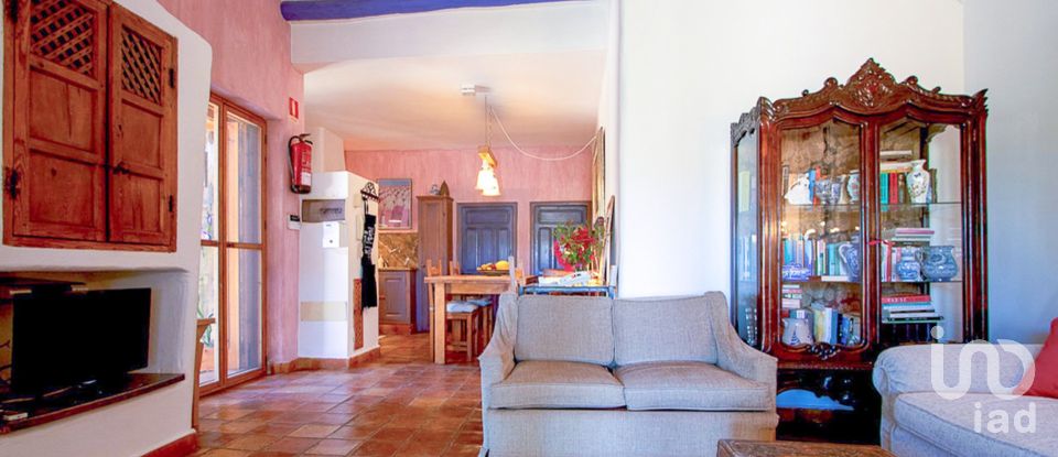 Cottage 7 bedrooms of 333 m² in Aguamarga (04149)