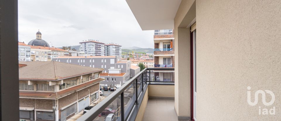Apartment 3 bedrooms of 90 m² in Irun (20301)