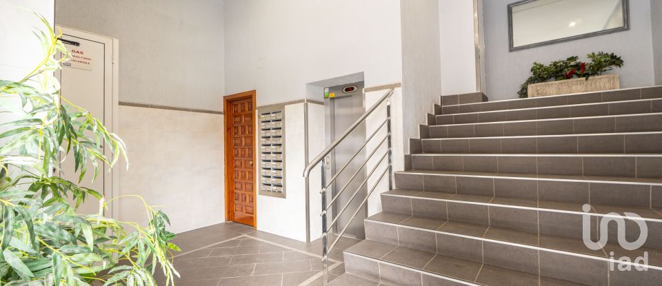 Appartement 3 chambres de 90 m² à Irun (20301)