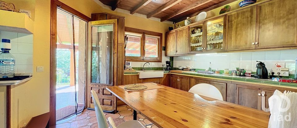 Cottage 5 bedrooms of 560 m² in Hoyos (10850)