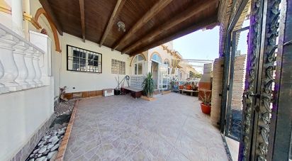 House 4 bedrooms of 74 m² in Playa Flamenca (03189)