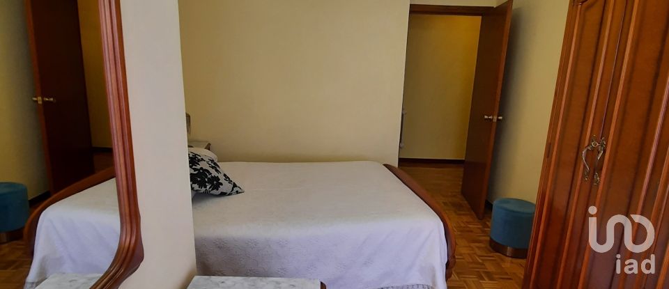 Appartement 2 chambres de 70 m² à León (24006)