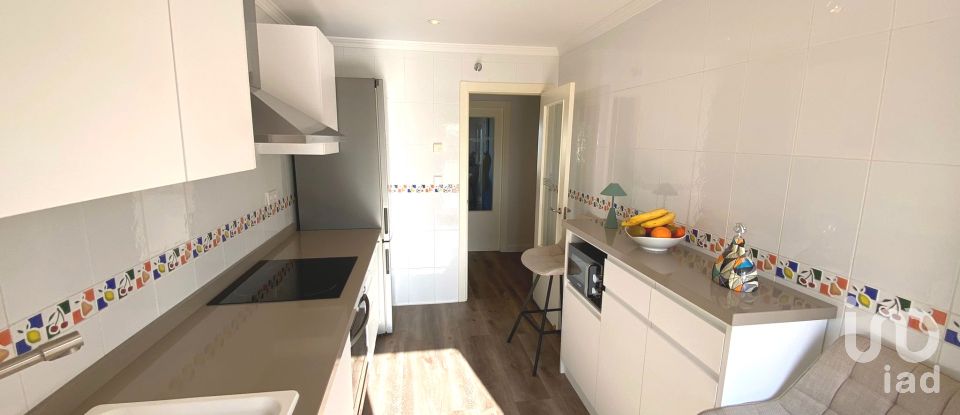 Appartement 2 chambres de 150 m² à Partida Deveses (03779)