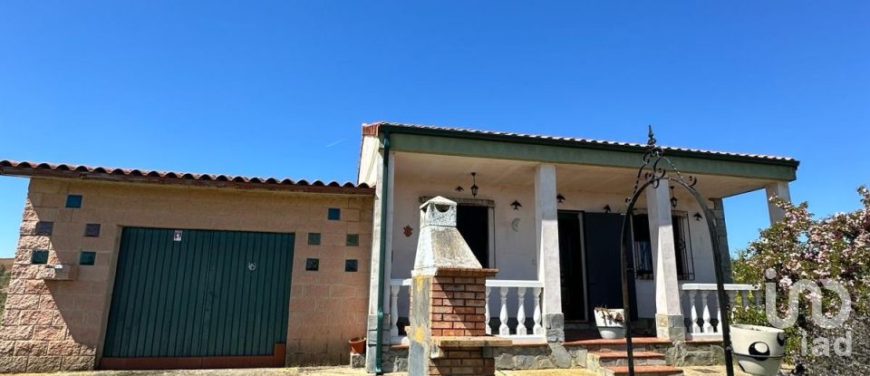 Maison de campagne 2 chambres de 63 m² à Valdesogo de Arriba (24226)