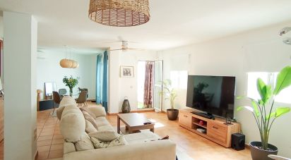Apartment 2 bedrooms of 197 m² in Chilches (29790)
