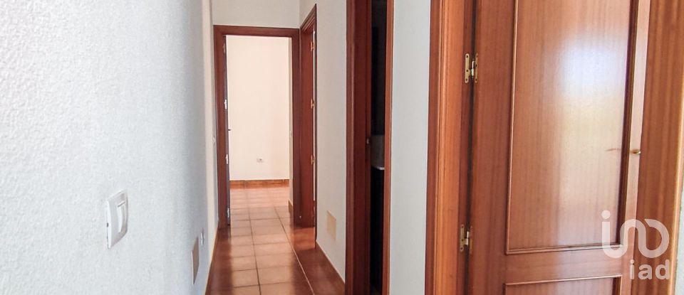 Casa 3 habitacions de 109 m² a La Jaca (38588)
