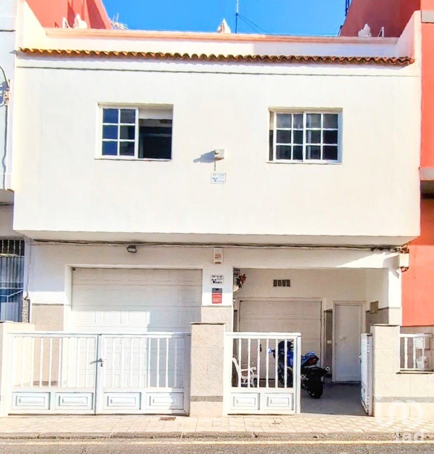 Casa 4 habitacions de 208 m² a San Cristóbal de La Laguna (38205)
