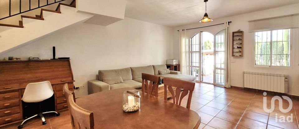 Casa 3 habitacions de 151 m² a Pueblo Benalmadena (29639)