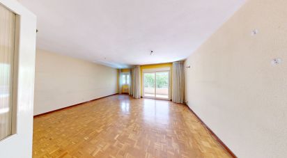 Piso 5 habitaciones de 155 m² en Madrid (28003)