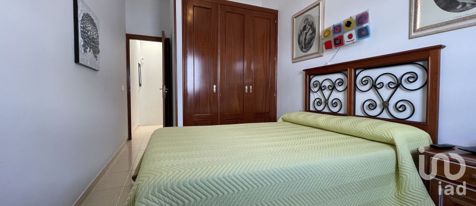 Casa 3 habitaciones de 155 m² en San Isidro de Abona (38611)