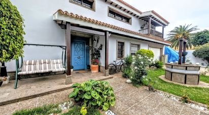 Casa 7 habitaciones de 660 m² en San Cristóbal de La Laguna (38208)