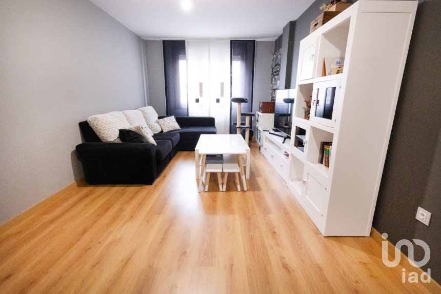 Appartement 3 chambres de 98 m² à León (24005)