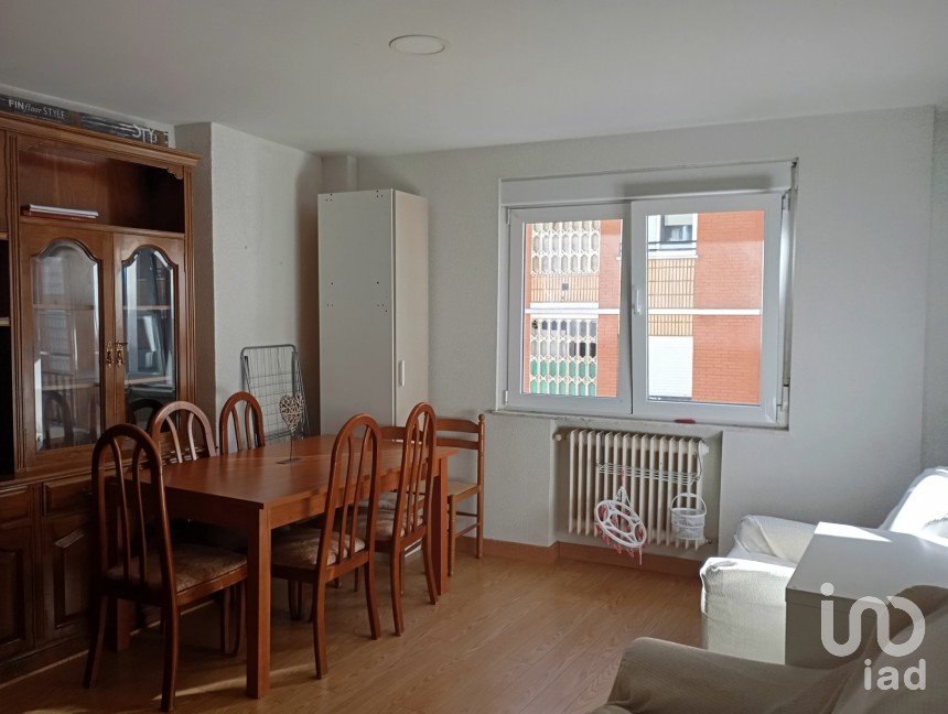 Apartment 4 bedrooms of 126 m² in Salamanca (37006)