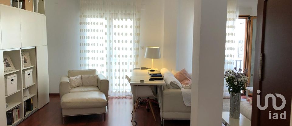 Appartement 3 chambres de 153 m² à Pego (03780)