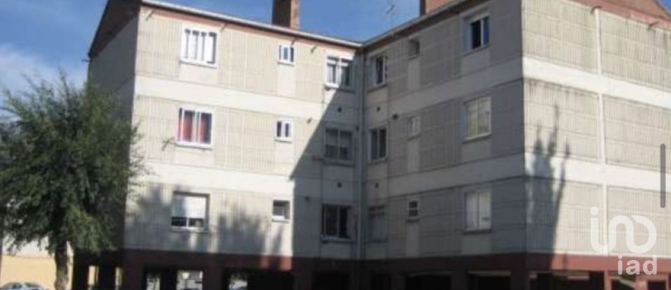 Appartement 3 chambres de 69 m² à León (24009)