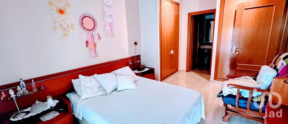 Appartement 4 chambres de 135 m² à Viladecans (08840)