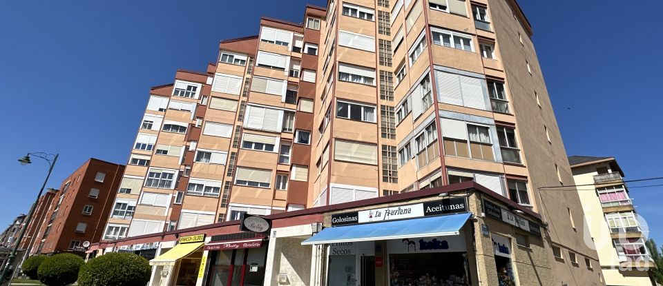 Appartement 3 chambres de 108 m² à San Andrés del Rabanedo (24010)