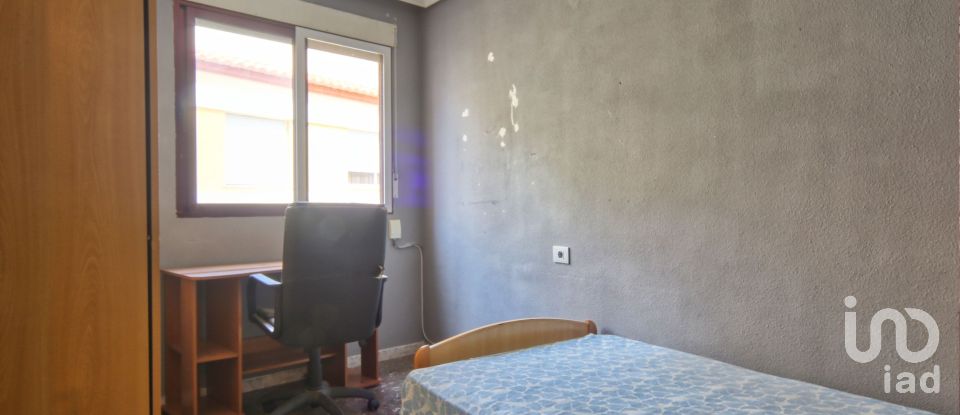 Appartement 4 chambres de 115 m² à Onda (12200)