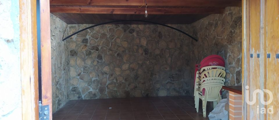 Gîte 1 chambre de 40 m² à Galindo y Perahuy (37449)