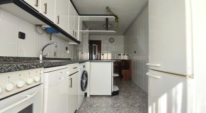 Pis 3 habitacions de 80 m² a Galdakao (48960)