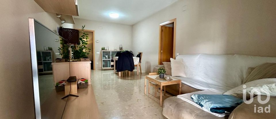 Piso 3 habitaciones de 121 m² en Montcada i Reixac (08110)