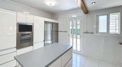 Casa 5 habitacions de 171 m² a Olivella (08818)