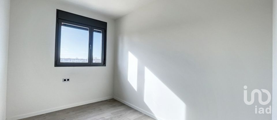 Pis 3 habitacions de 120 m² a Badalona (08912)